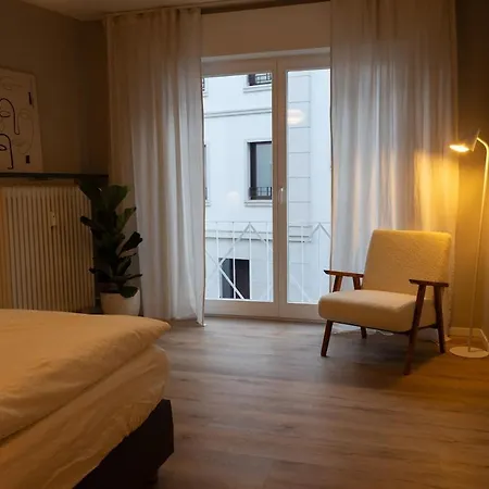Gemuetliche In Zentraler Lage Apartman *