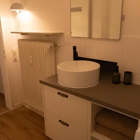 Apartment Gemuetliche In Zentraler Lage *